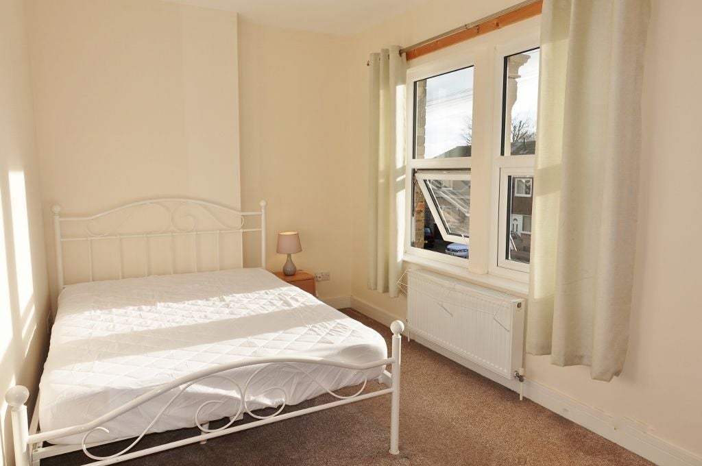 Room Field Terrace Road in West Suffolk
