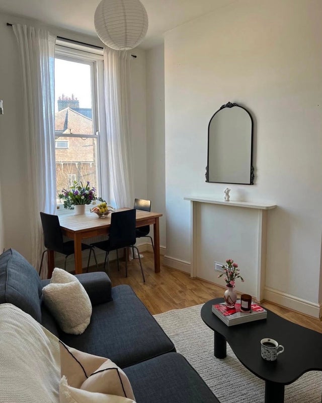 Flat Tufnell Park Road in Greater London