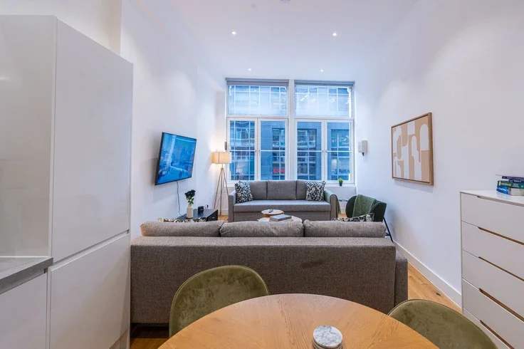 Flat Farringdon Road in Greater London