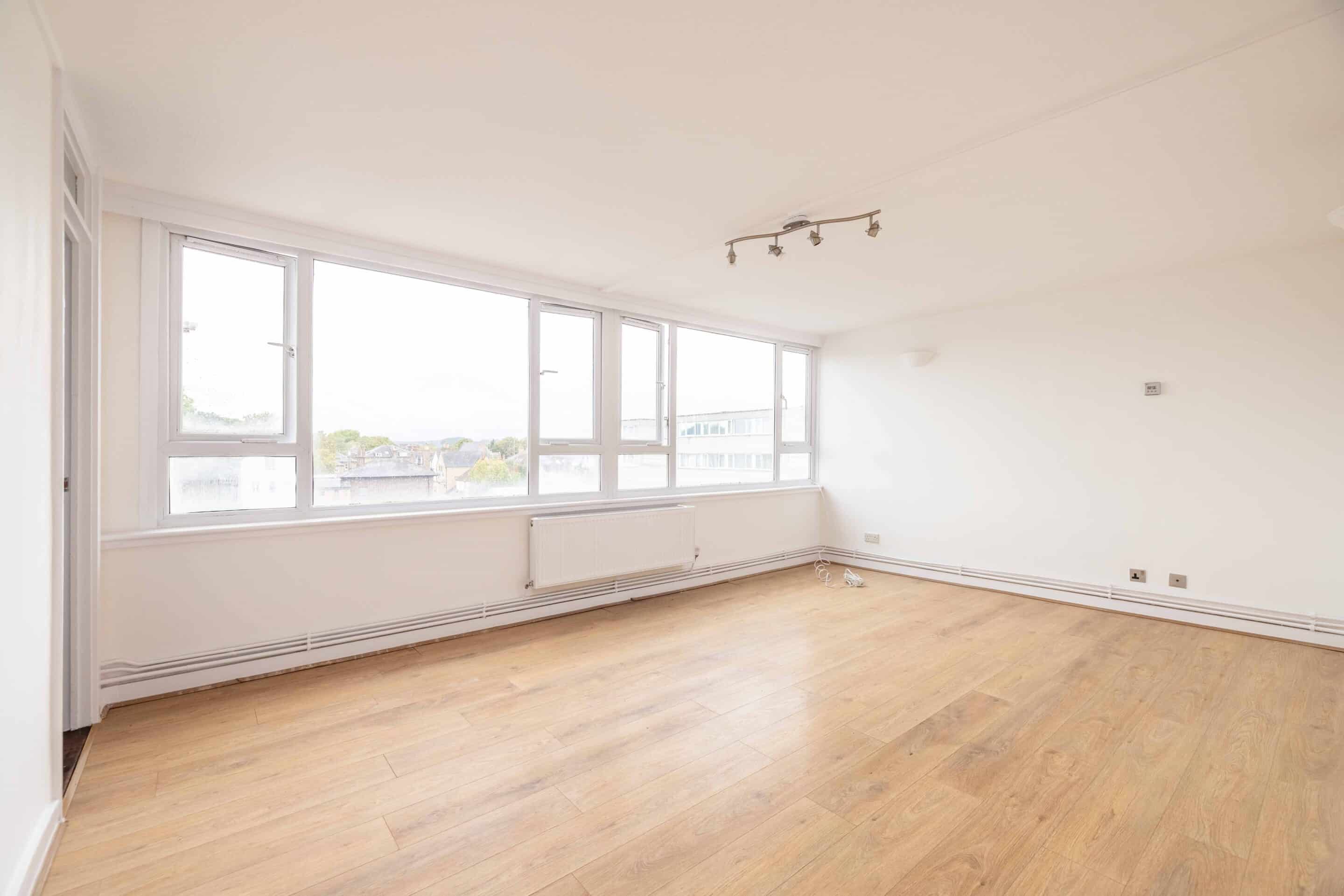 Flat Athlone Square in Windsor