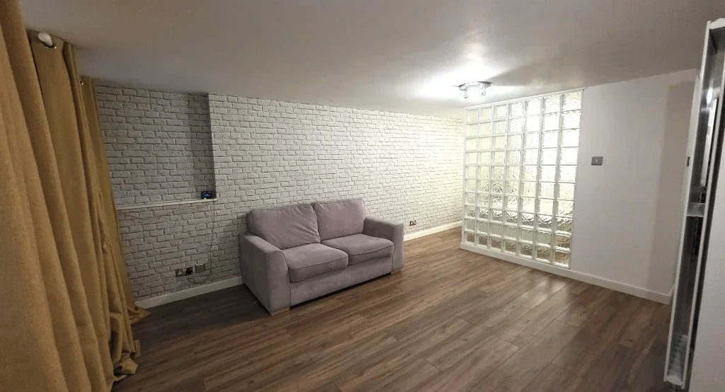 Flat Marischal Street in Aberdeen City