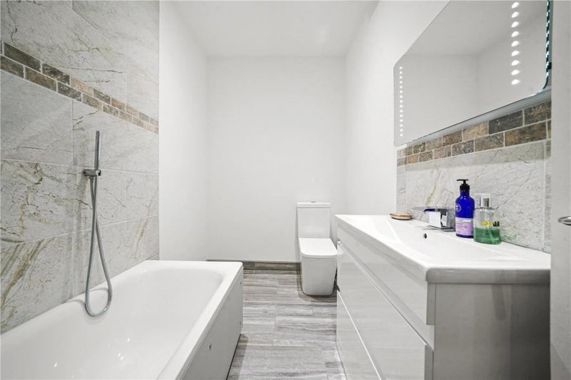 Room Rubens Street in Greater London