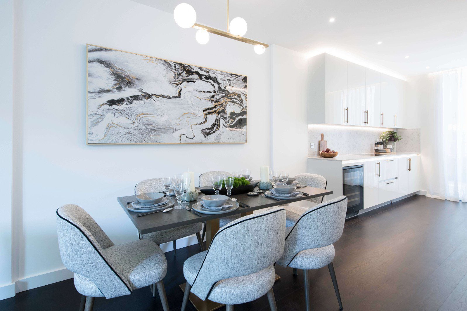 Flat Pascal Square in Greater London