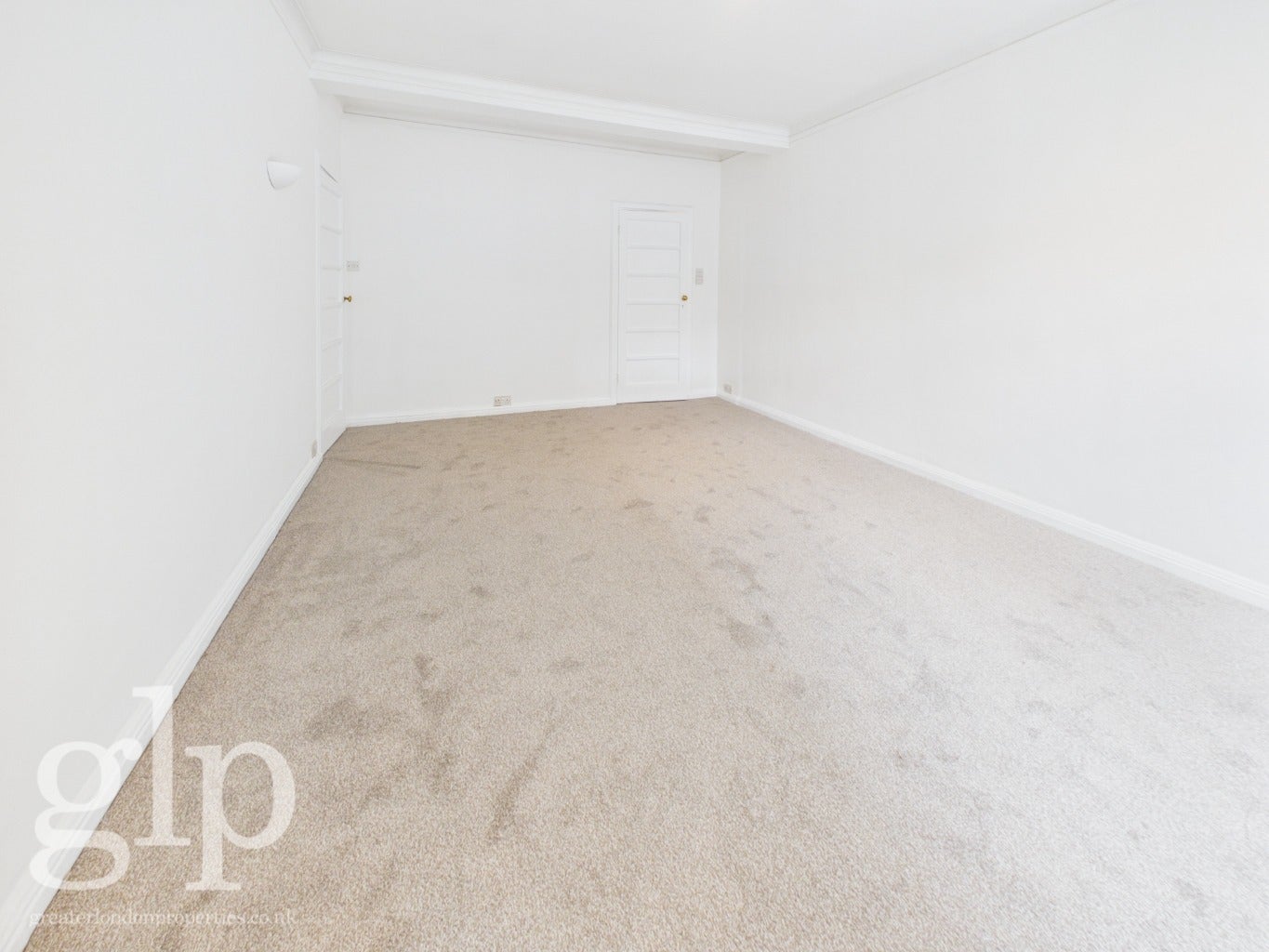 Flat Wakefield Mews in Greater London