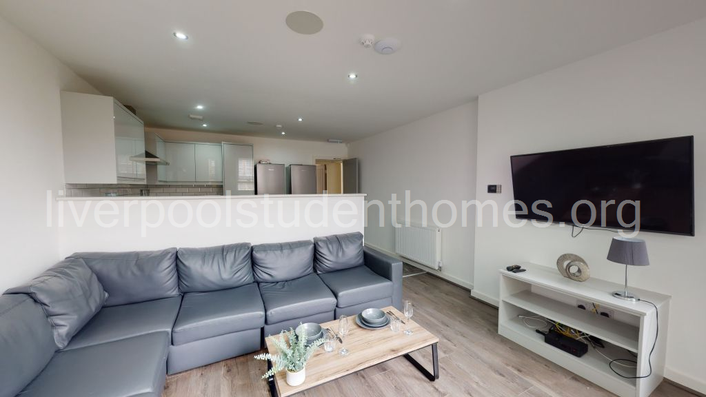 Room Shaw Street in Liverpool