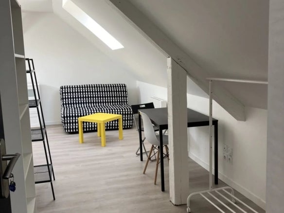 Flat Cour de Flore in Dijon