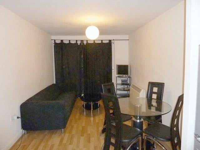 Flat Citygate House in Greater London
