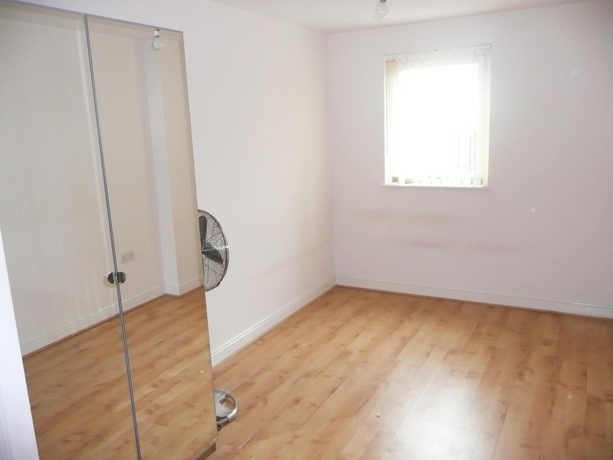 Flat Citygate House in Greater London