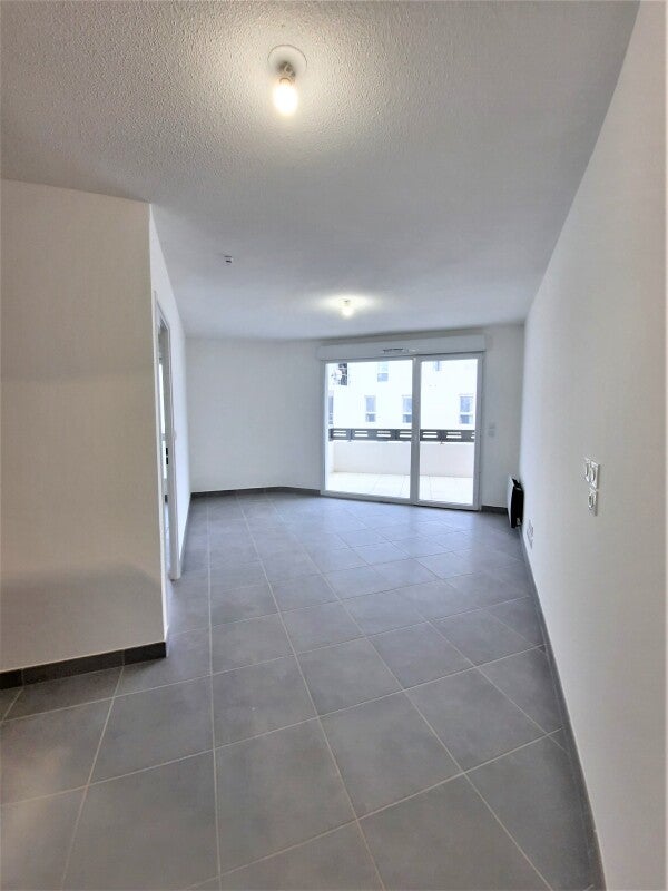 Appartement Place Luigi Pirandello à Juvignac