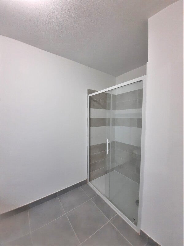 Appartement Place Luigi Pirandello à Juvignac