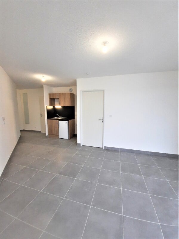 Appartement Place Luigi Pirandello à Juvignac