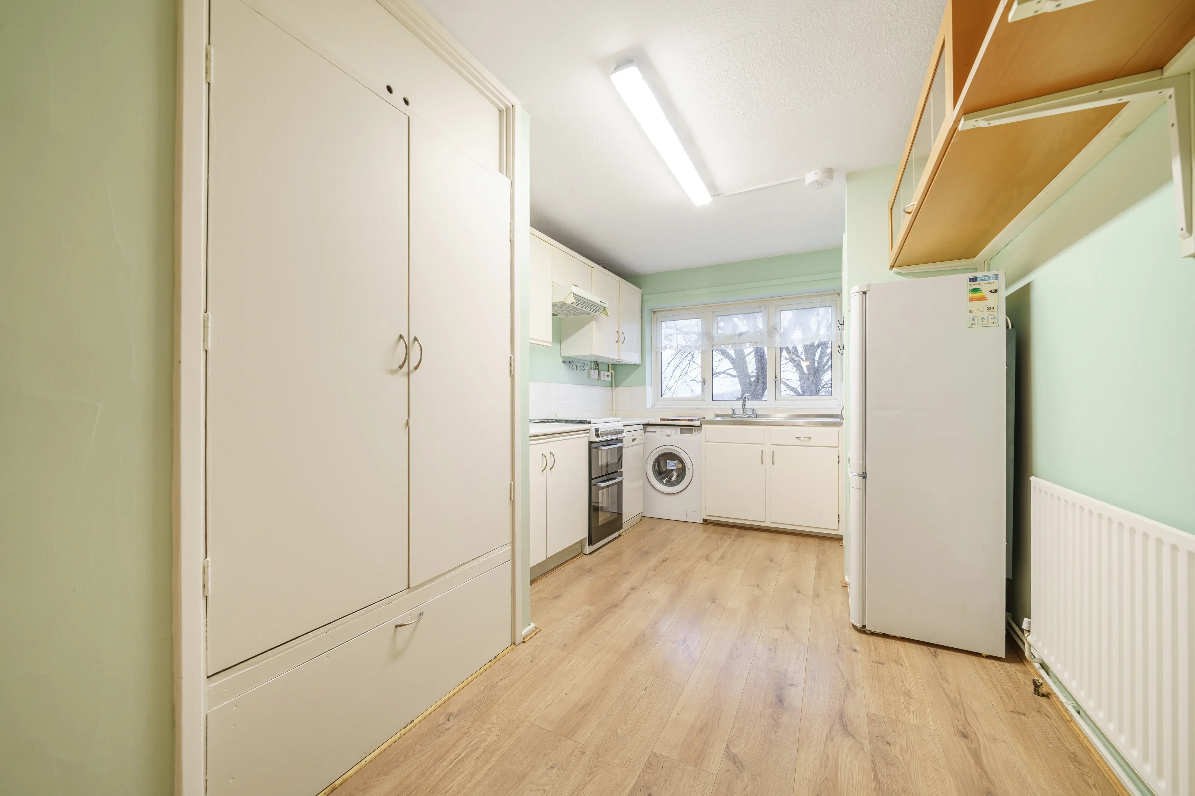 Flat Croydon Road in Greater London