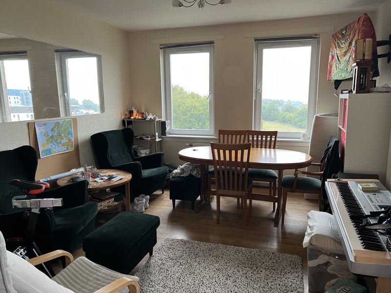 Room Granton Crescent in City of Edinburgh