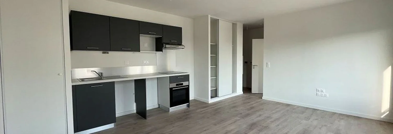 Flat Rue Cardinal Lavigerie in Caen