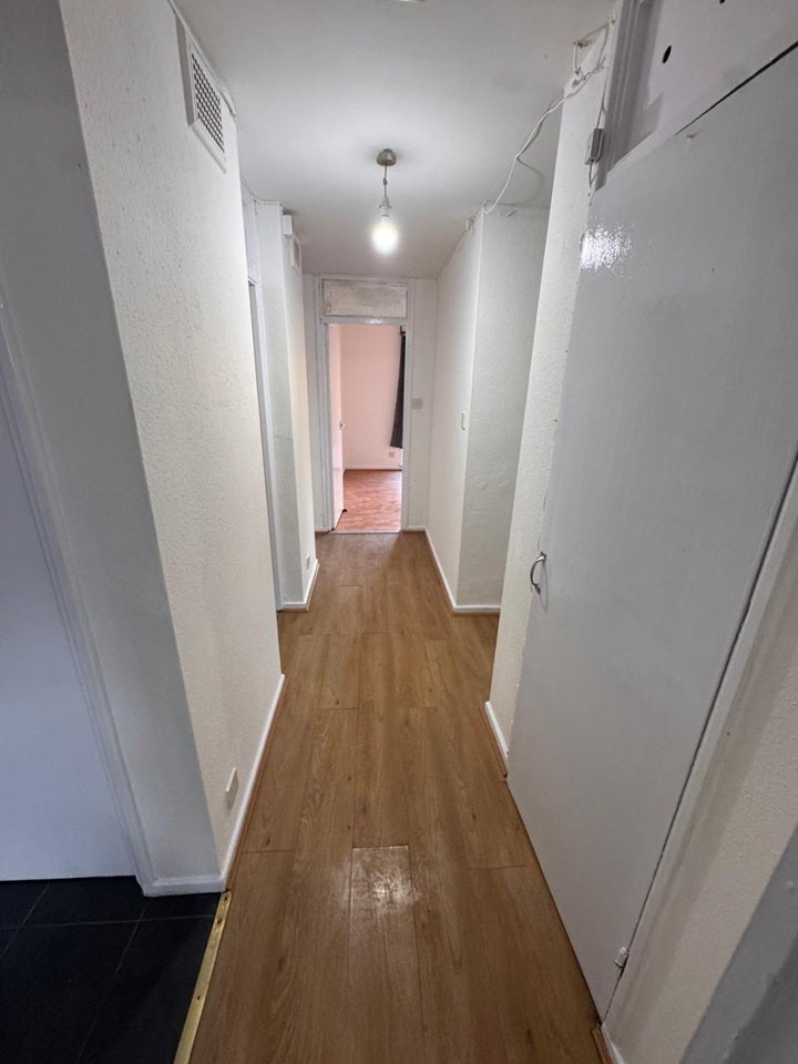 Flat Stocksfield Road in Greater London