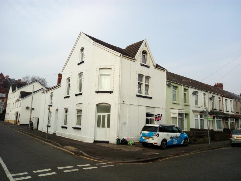 Flat St. Helens Avenue in Swansea