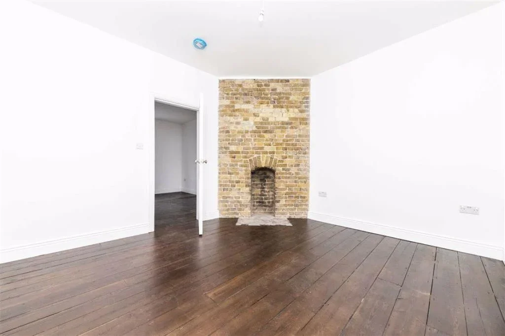 Flat Helen's Place in Greater London