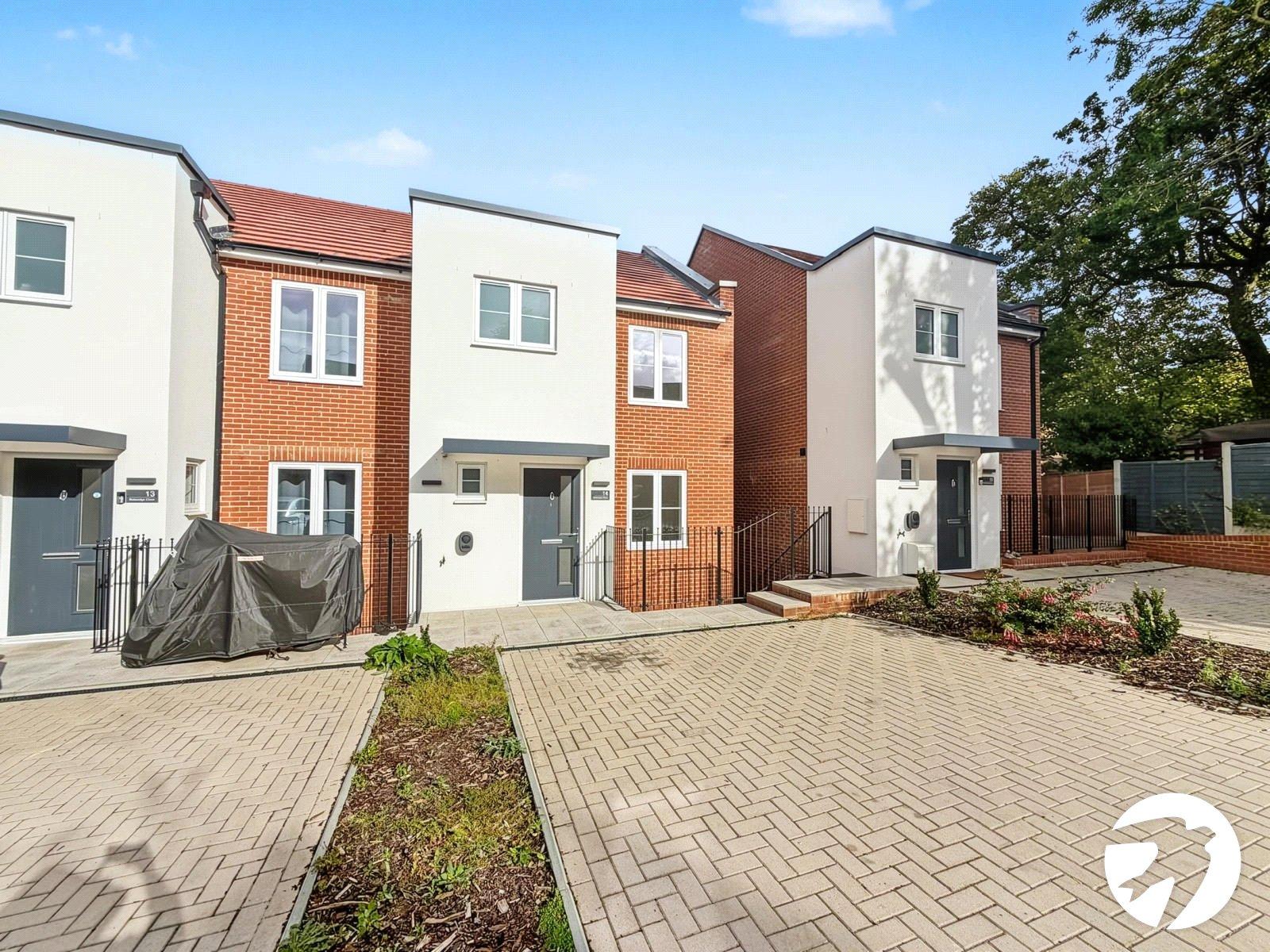 House Betteridge Close in Chatham