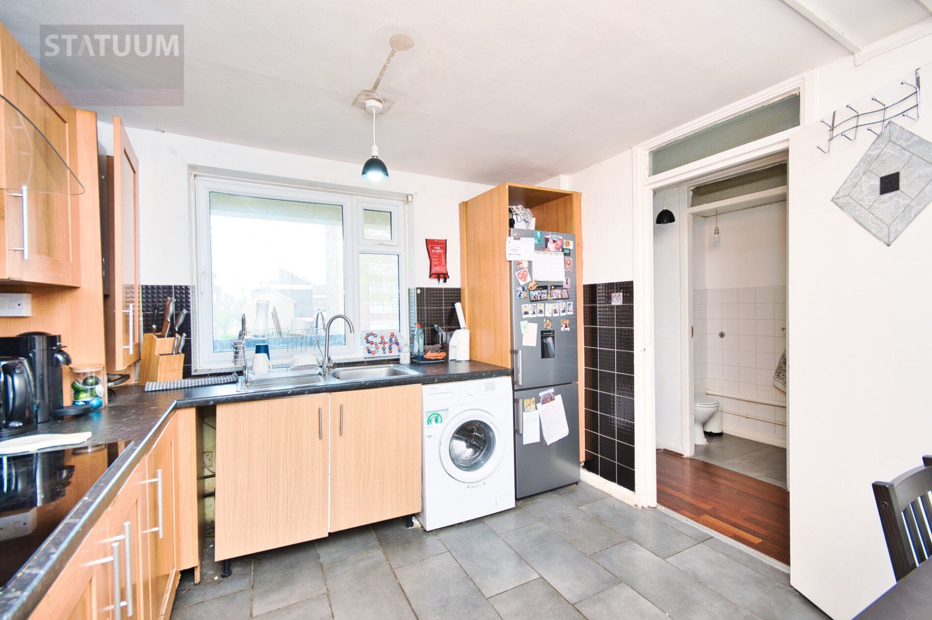 Flat Harpley Square in London