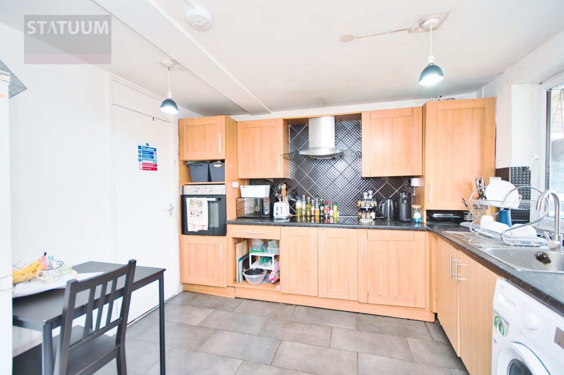 Flat Harpley Square in London