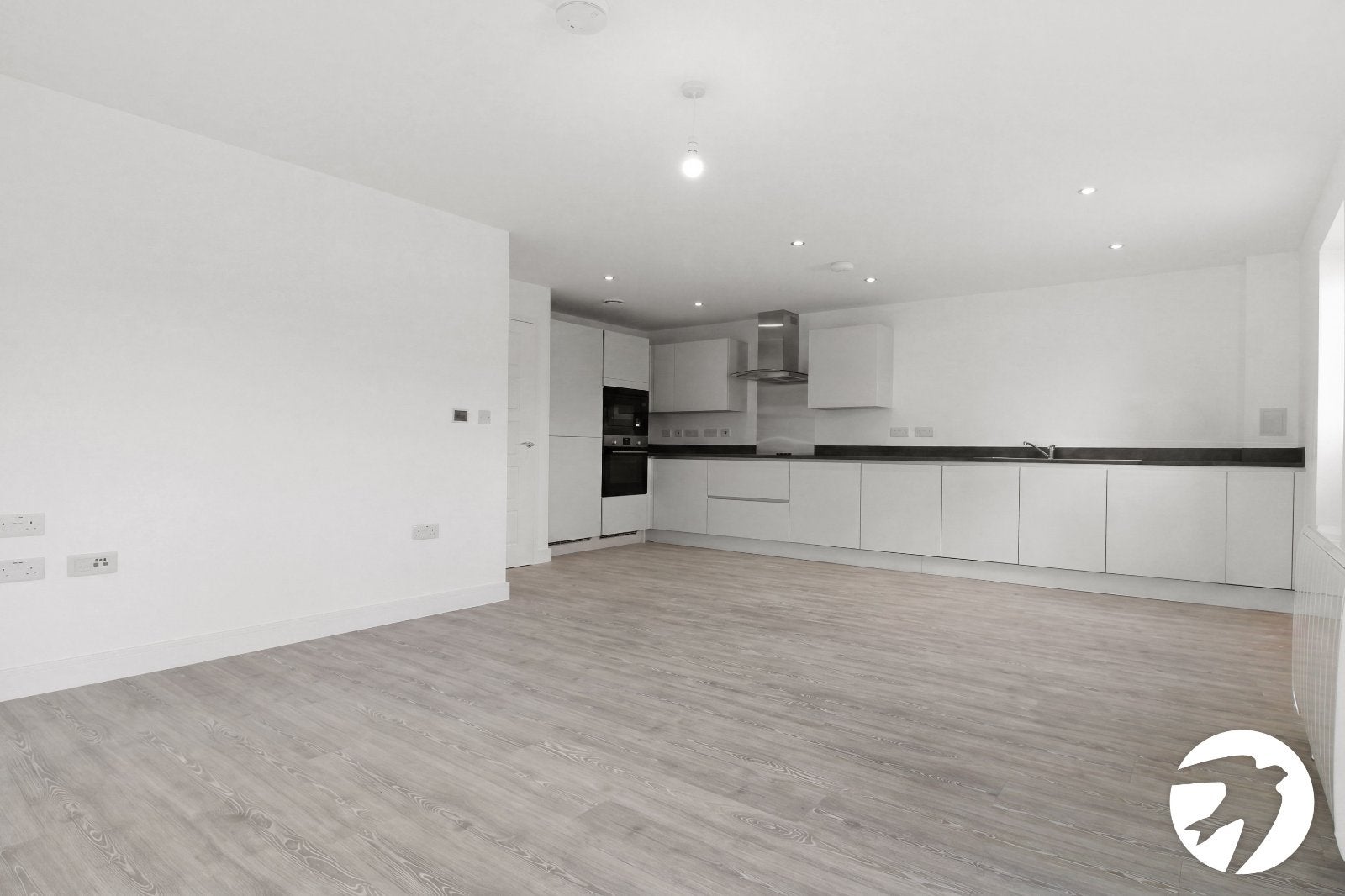 Flat Alkerden Lane in Dartford