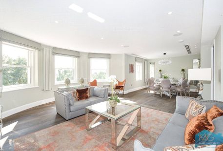 Flat Arkwright Road in Greater London