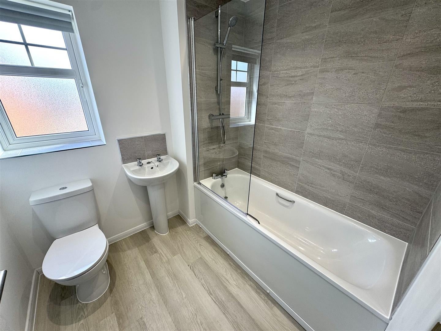 Flat Bennetts Road in Coventry