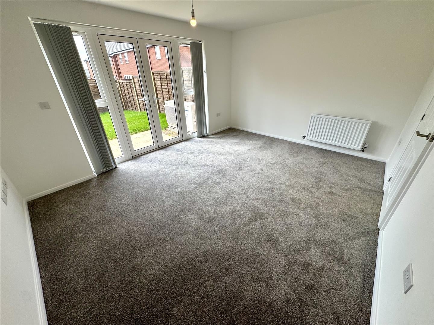 Flat Bennetts Road in Coventry
