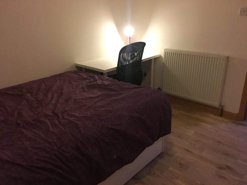 Room Duff Road in City of Edinburgh