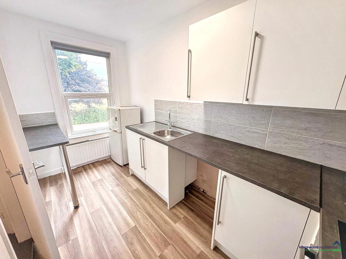 Flat Ebury Road in Nottingham