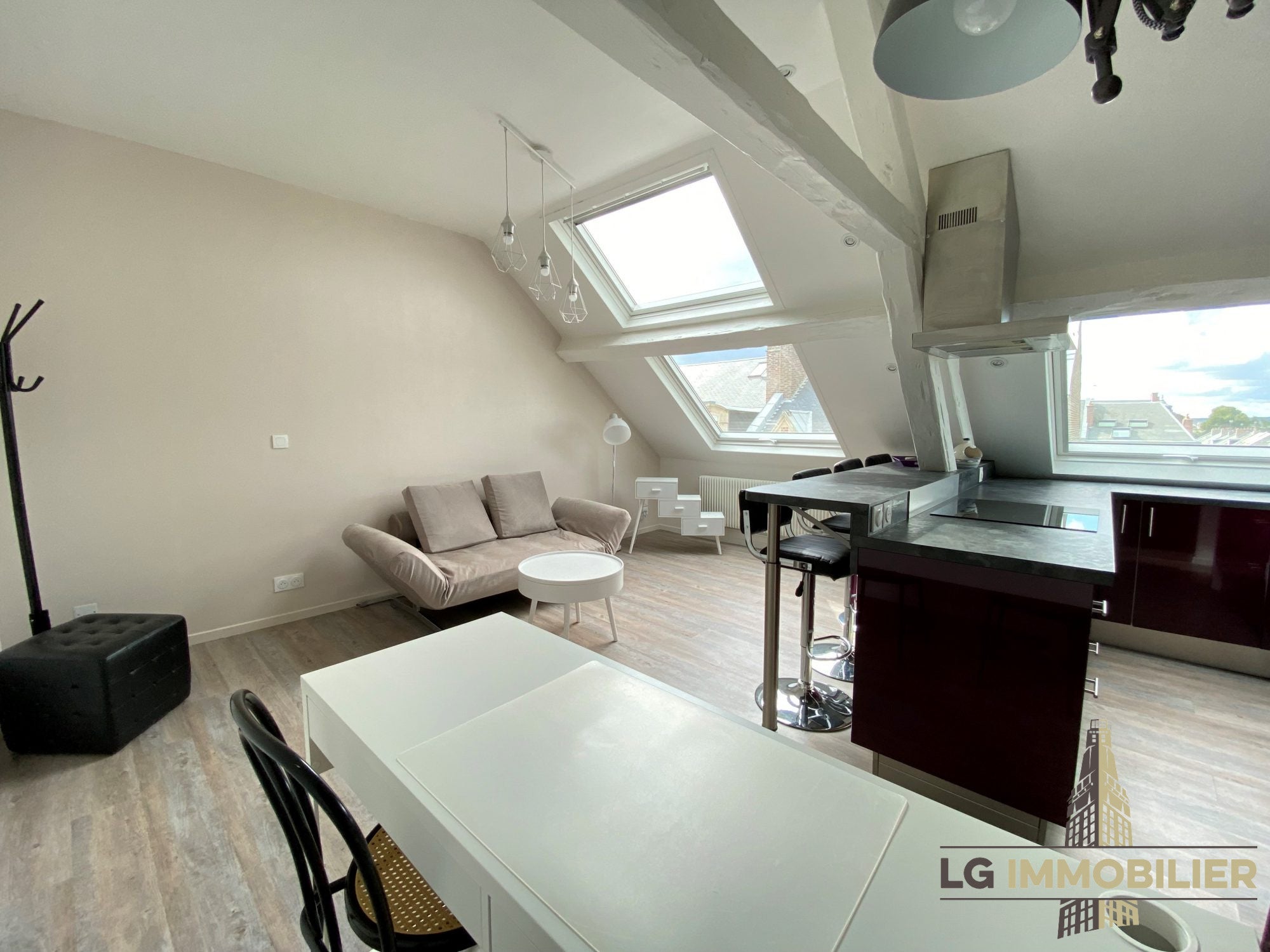 Flat Rue Henriville in Beaucourt-sur-l'Hallue