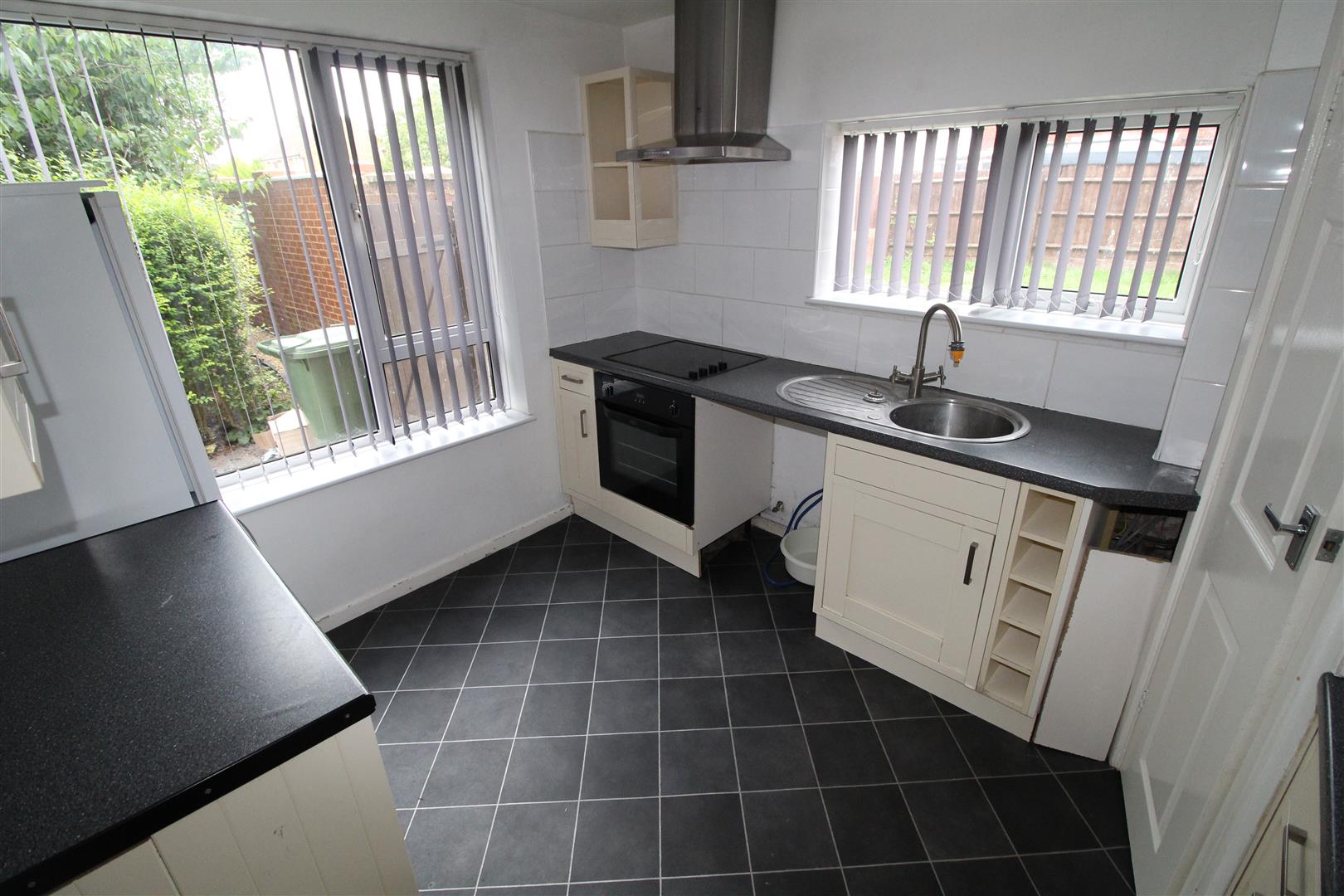 House Sundon Road in Houghton Regis