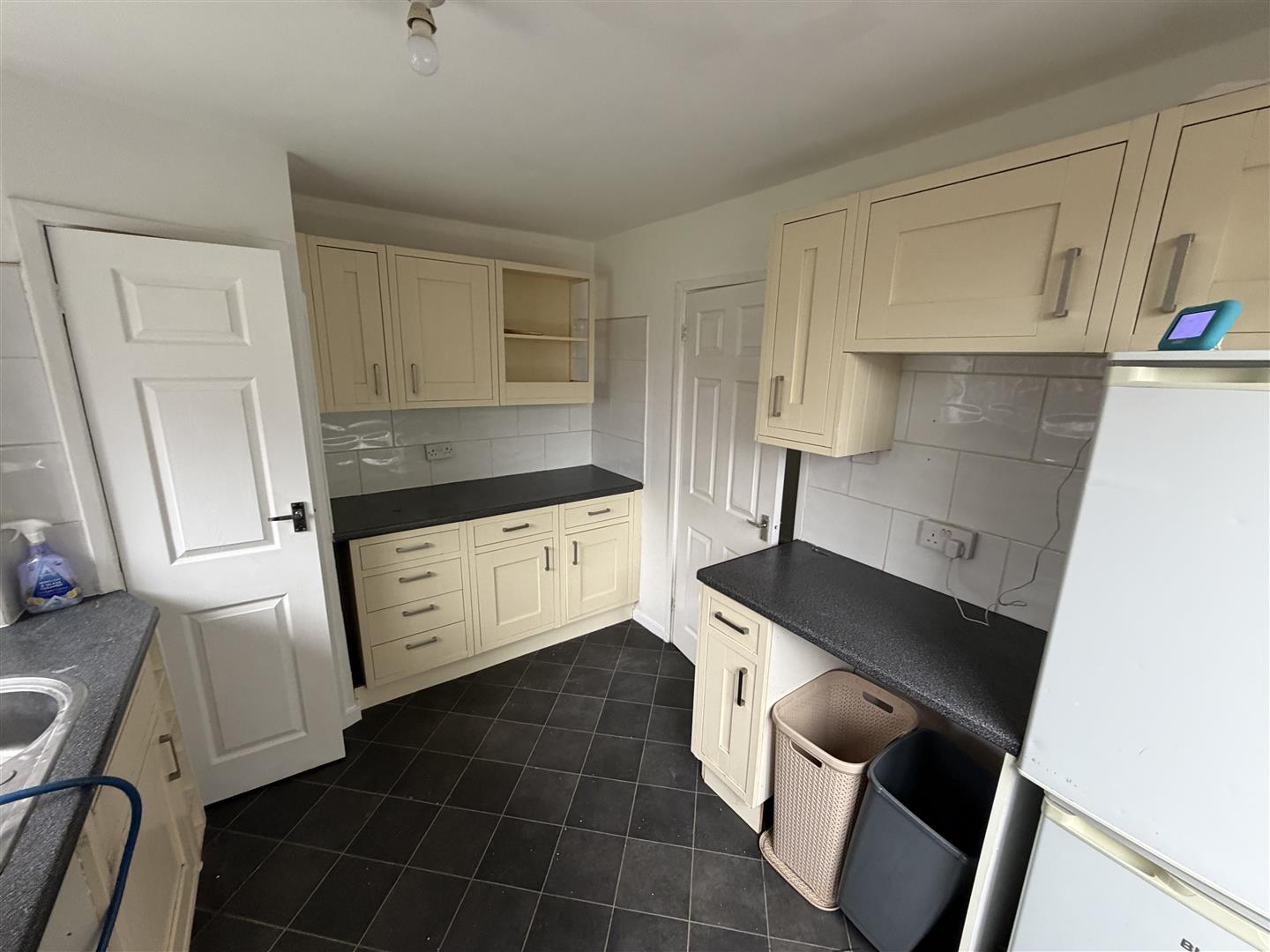 House Sundon Road in Houghton Regis