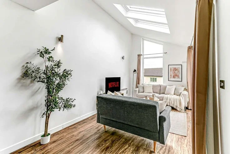 Room Slade Lane in East Devon