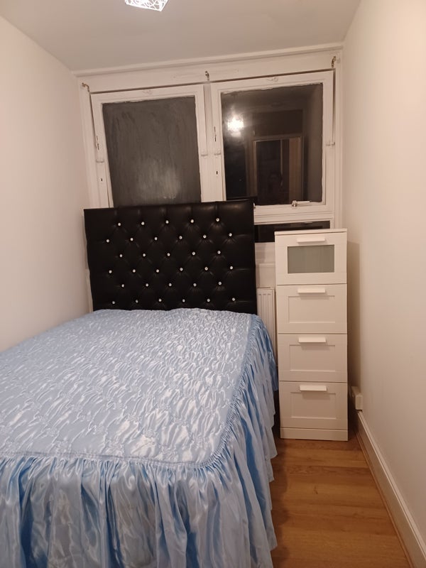 Room Carlton Vale in City of Westminster