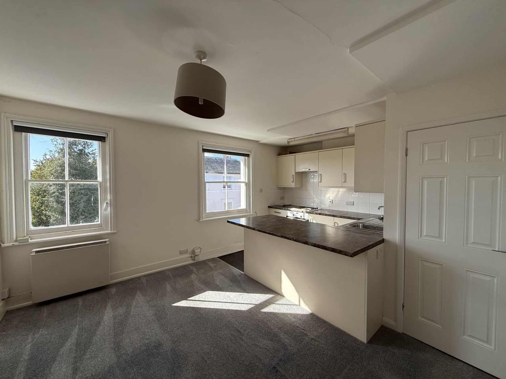 Flat Mount Sion in Tunbridge Wells