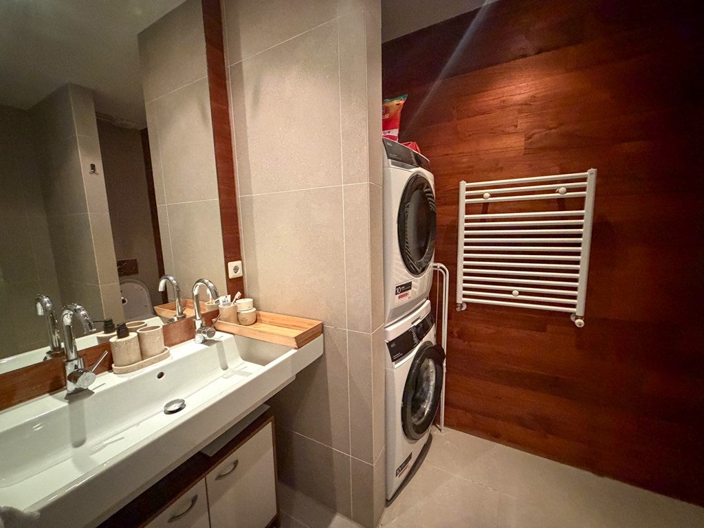 Appartement te huur: Aalsmeerweg, Amsterdam