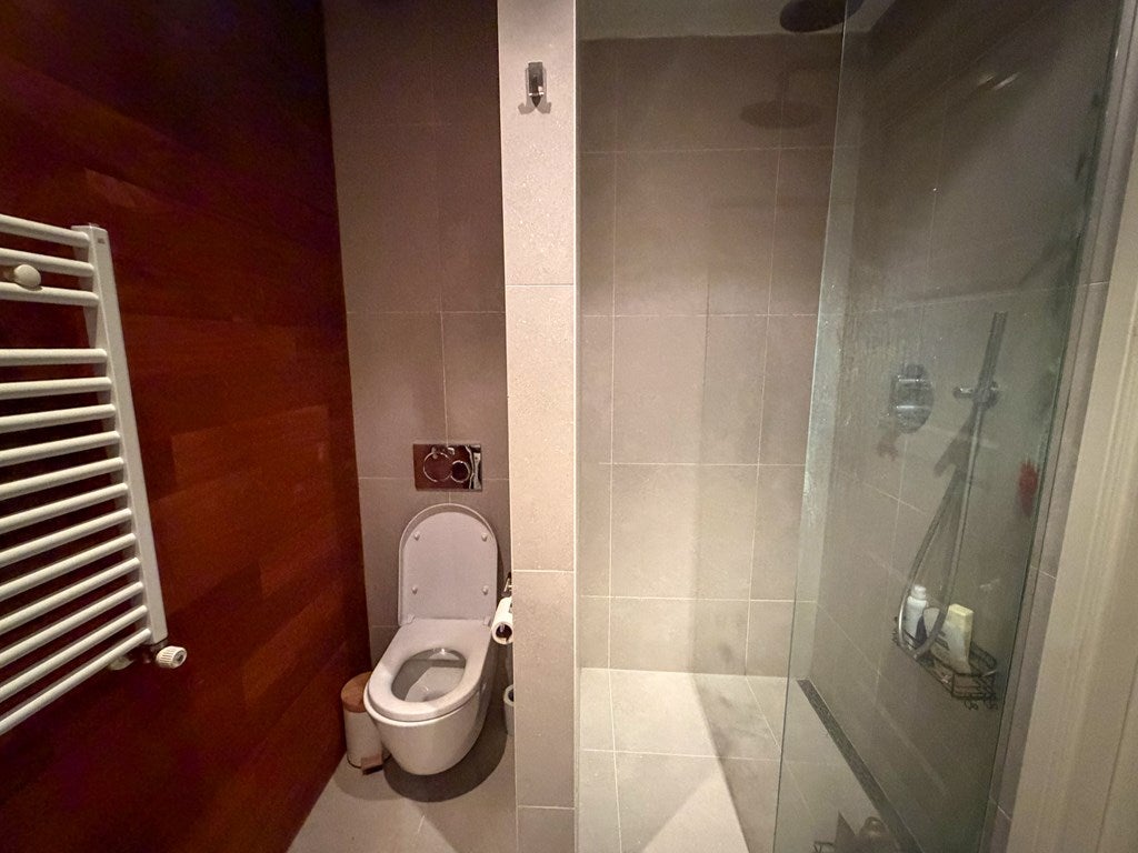 Appartement te huur: Aalsmeerweg, Amsterdam