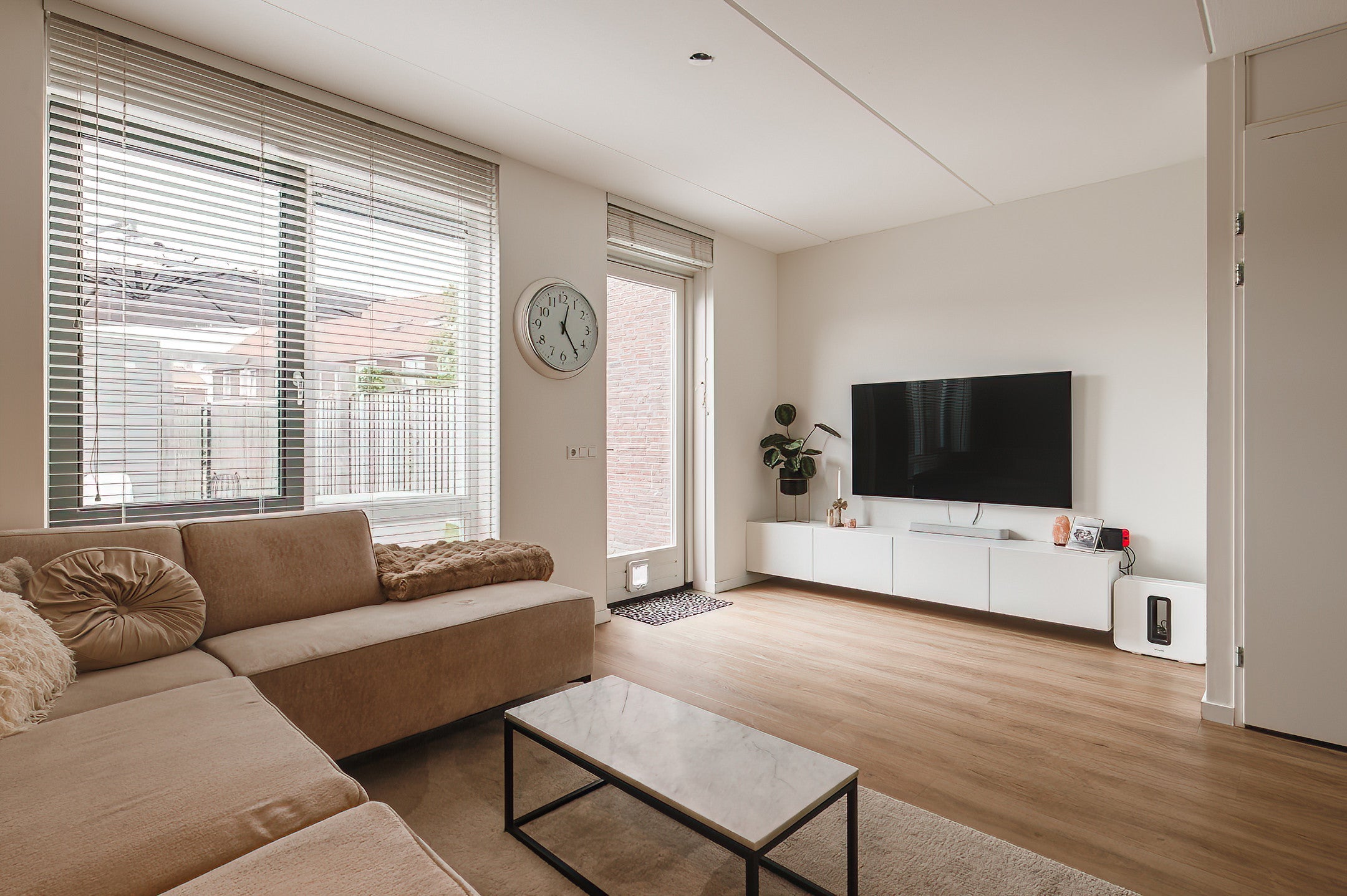 Tussenwoning te koop: Wijsenbeekweg 12, Culemborg