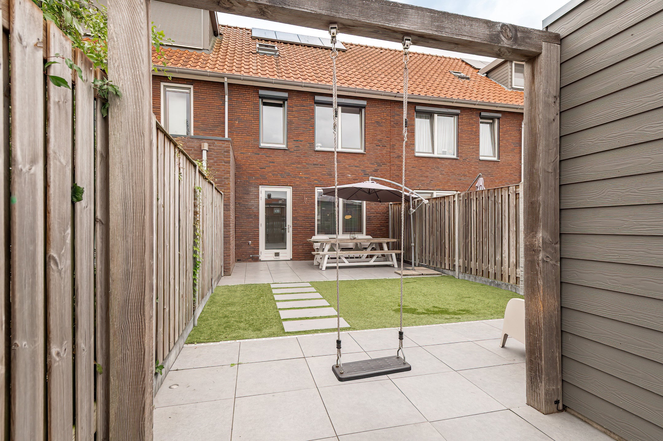 Tussenwoning te koop: Wijsenbeekweg 12, Culemborg