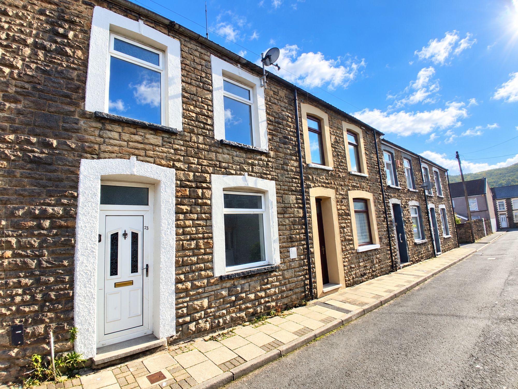 House John Street in Porth
