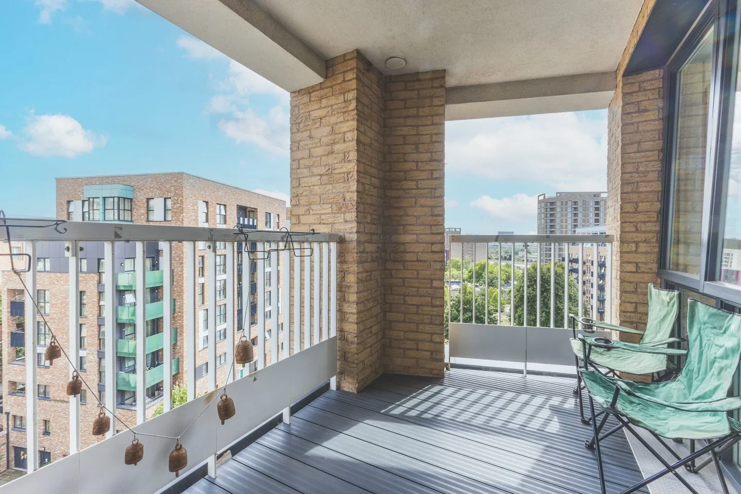 Flat Osborne Road in Greater London