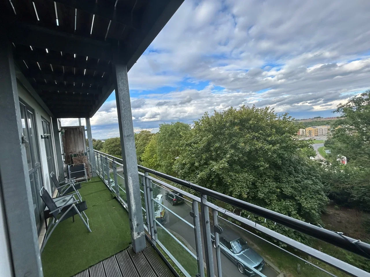 Flat Waterstone Way in Dartford