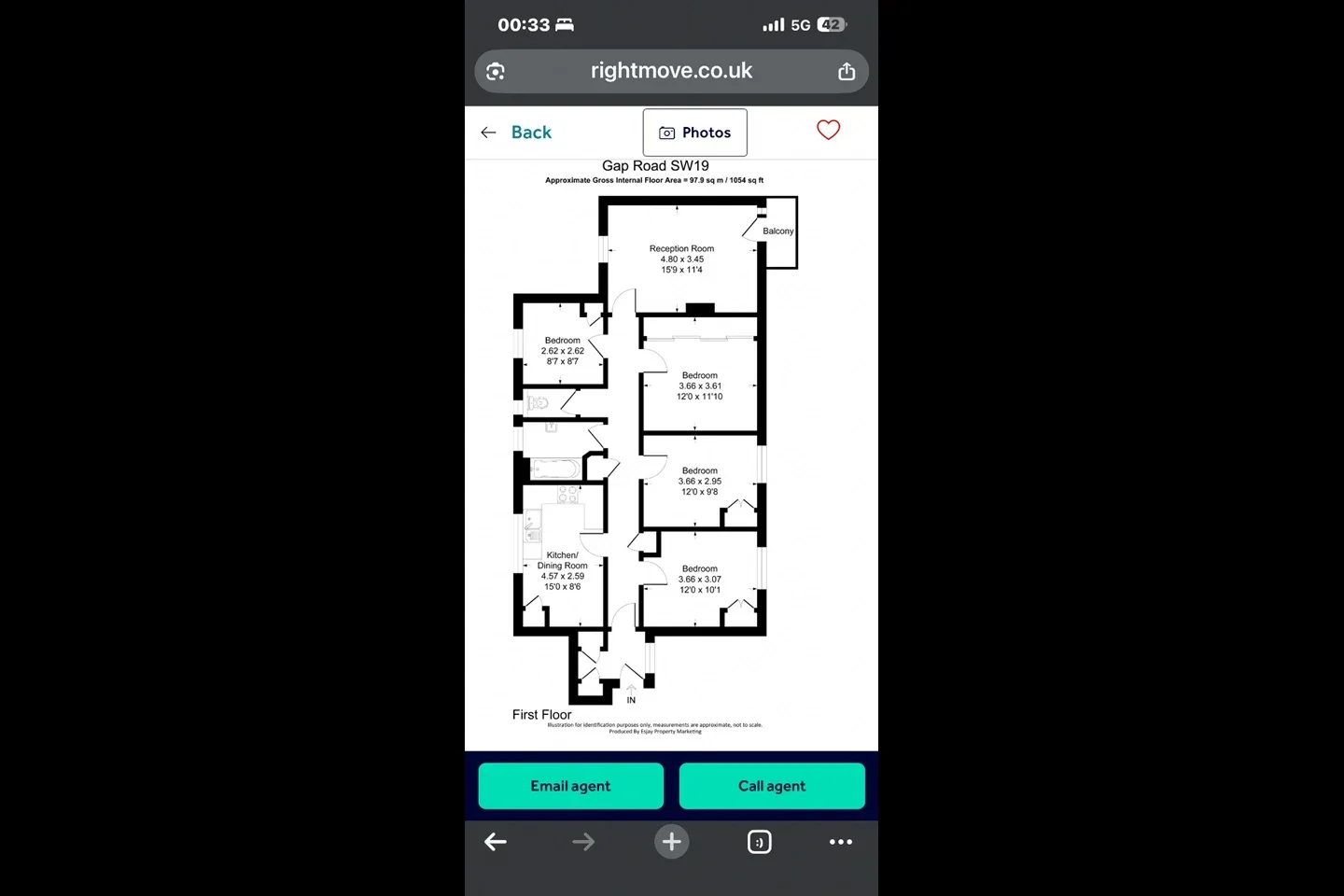Flat Moffat Court in Greater London