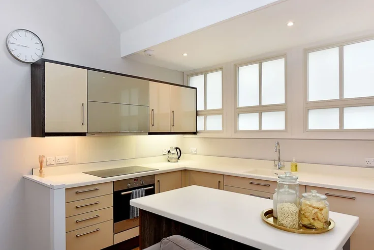 House Stanhope Mews West in Greater London