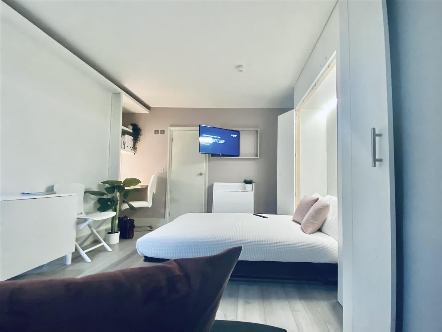 Room Seafield Road in Portslade by Sea