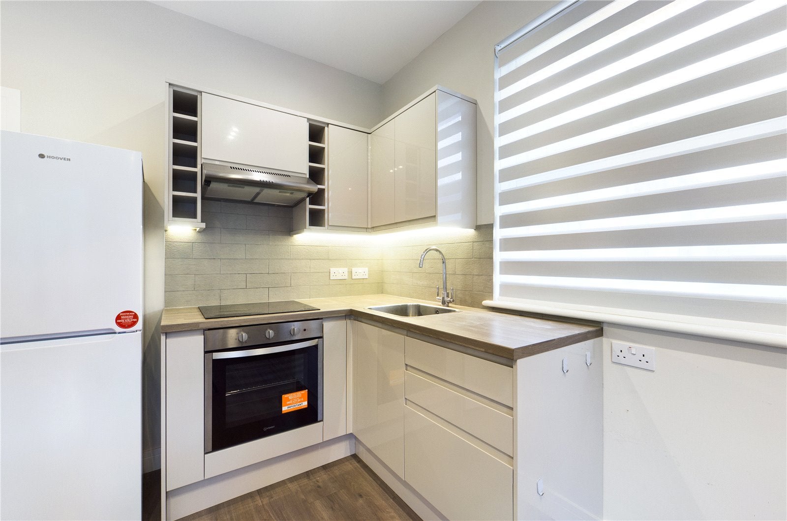 Flat Fletcher Court in Theale