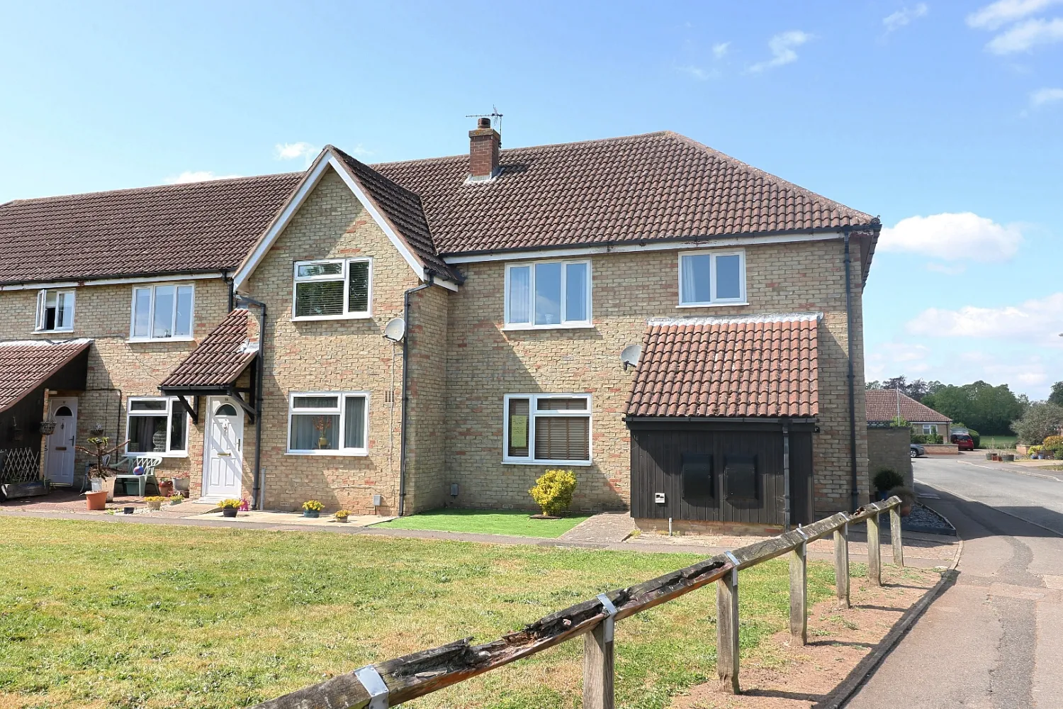 Flat St Ives Road in Huntingdonshire