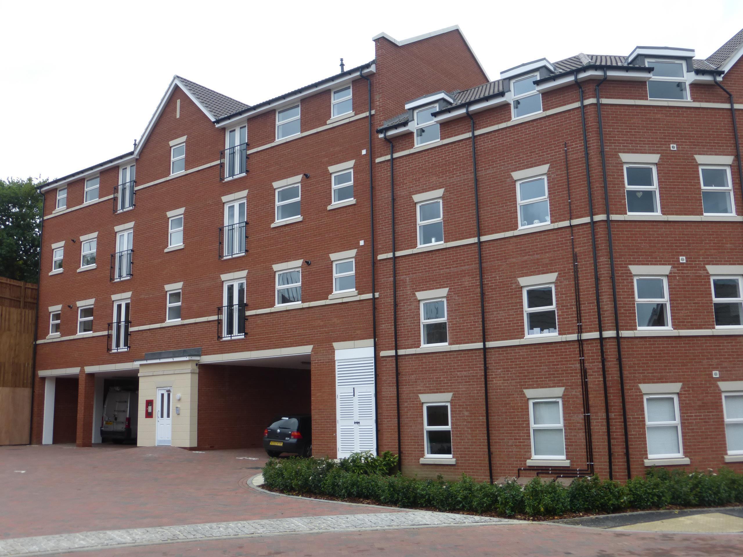 Flat Meridian Rise in Ipswich