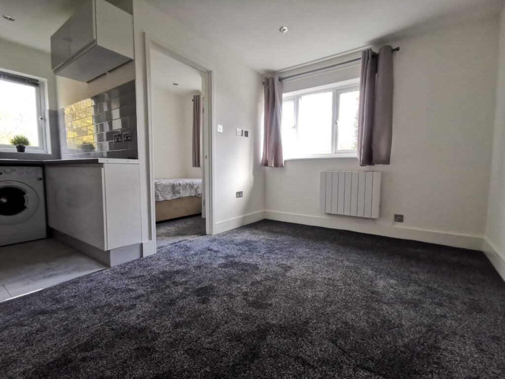 Flat Watersfield Close in Earley